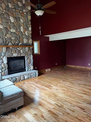 3287 E Old State Road, Guilderland, NY 12303