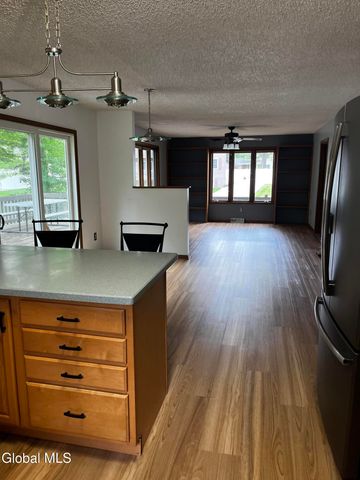 3287 E Old State Road, Guilderland, NY 12303