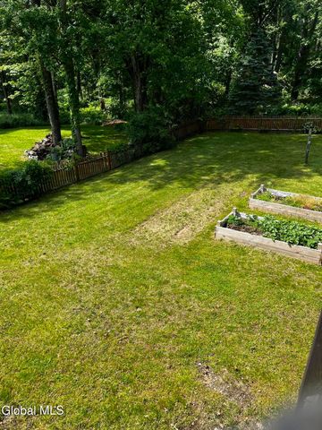 3287 E Old State Road, Guilderland, NY 12303