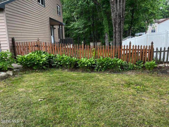 3287 E Old State Road, Guilderland, NY 12303