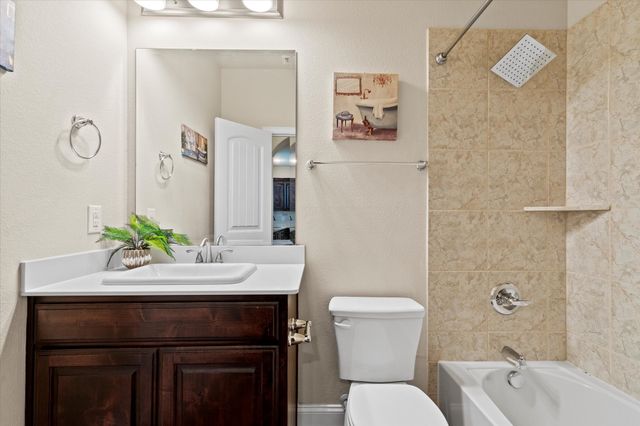 2660 Venice Drive 5, Grand Prairie, TX 75054