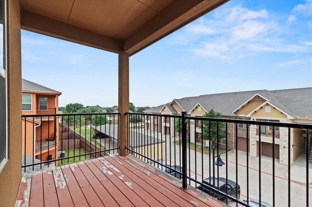 2660 Venice Drive 5, Grand Prairie, TX 75054