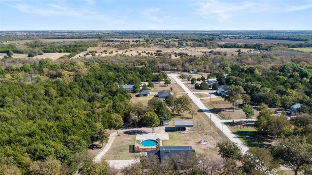 245 County Road 4921, Leonard, TX 75452