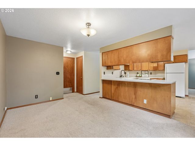 17709 Sw JANELL Ct, Beaverton, OR 97003