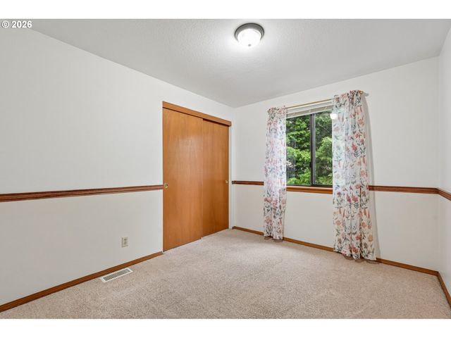 17709 Sw JANELL Ct, Beaverton, OR 97003