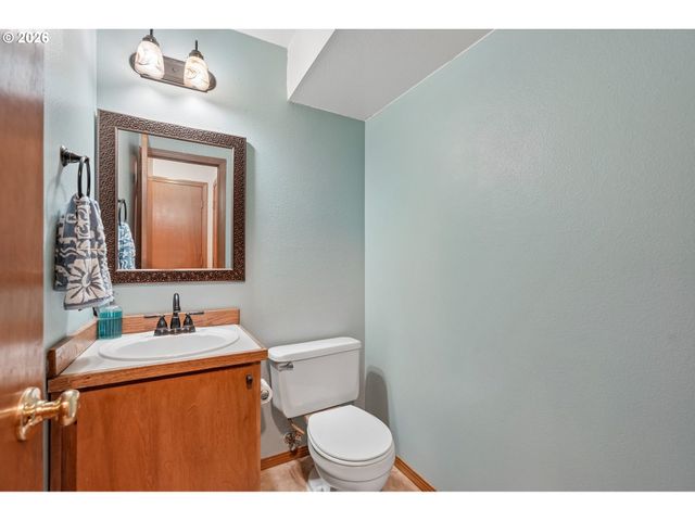 17709 Sw JANELL Ct, Beaverton, OR 97003