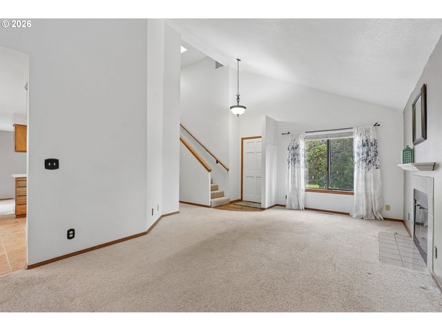 17709 Sw JANELL Ct, Beaverton, OR 97003