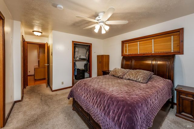 1096 W Standley St, Ukiah, CA 95482