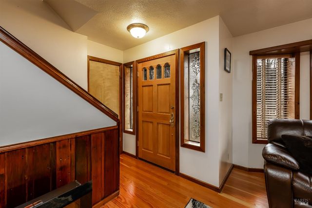 1096 W Standley St, Ukiah, CA 95482