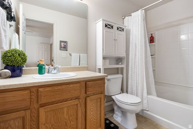 2048 E JUNIPER DR, Eagle Mountain, UT 84005