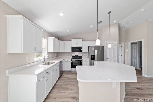 7866 N Manville Road, Citrus Springs, FL 34434