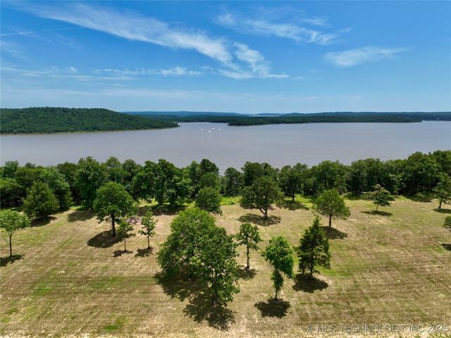 21 Kathy Lane, Eufaula, OK 74432