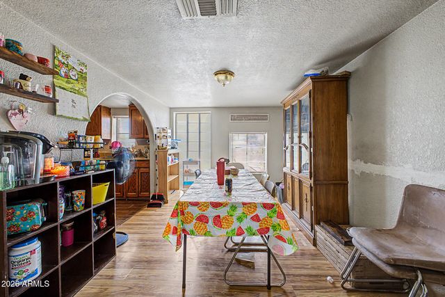 4107 S 6TH Avenue, Phoenix, AZ 85041