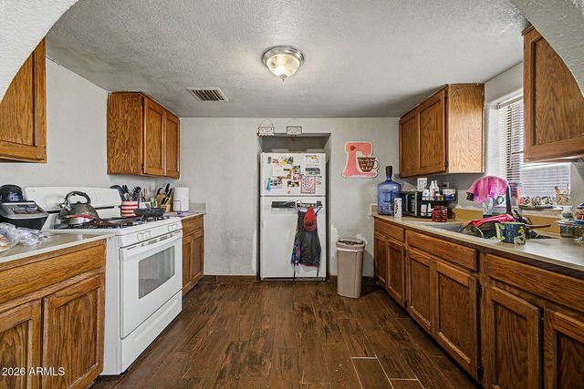 4107 S 6TH Avenue, Phoenix, AZ 85041