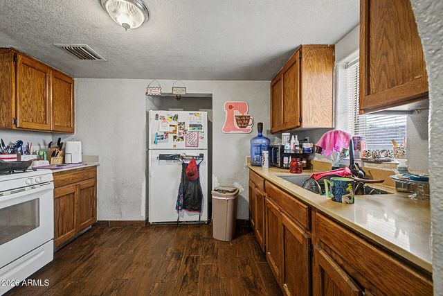 4107 S 6TH Avenue, Phoenix, AZ 85041