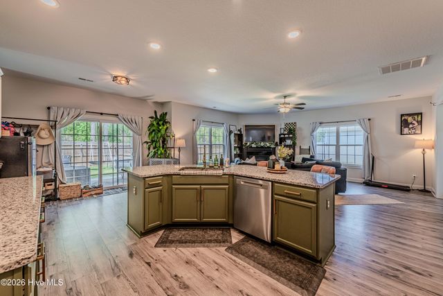 464 Water Wagon Trail, Jacksonville, NC 28546