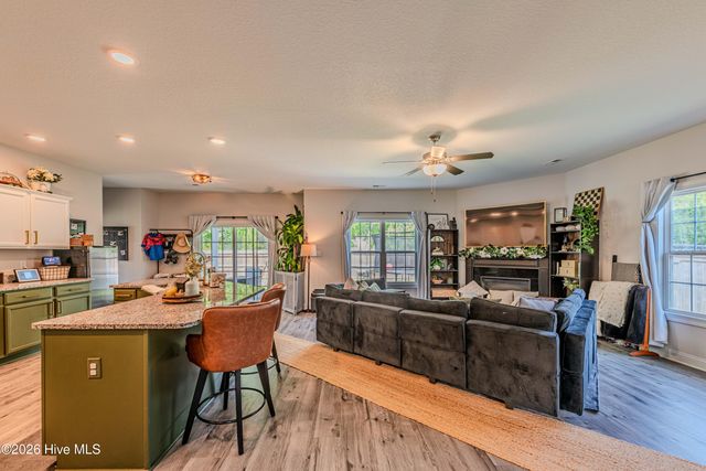 464 Water Wagon Trail, Jacksonville, NC 28546