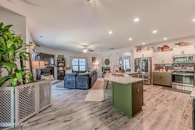 464 Water Wagon Trail, Jacksonville, NC 28546