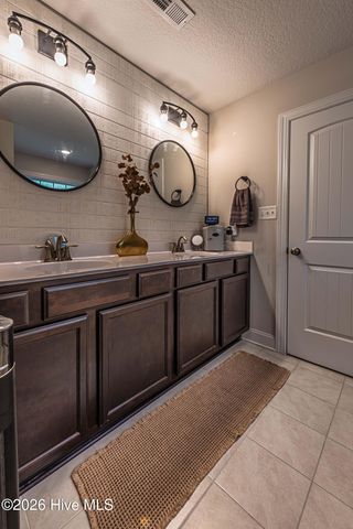 464 Water Wagon Trail, Jacksonville, NC 28546