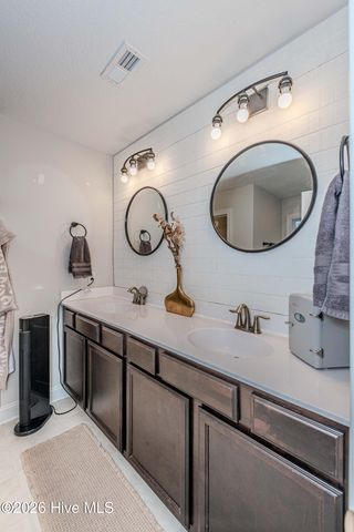 464 Water Wagon Trail, Jacksonville, NC 28546