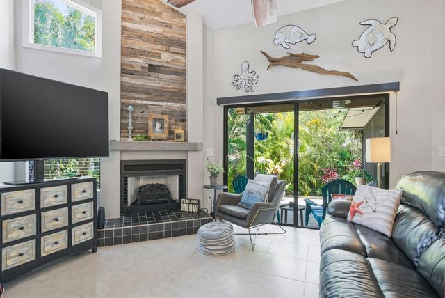 1906 WESTLEY STREET, Safety Harbor, FL 34695