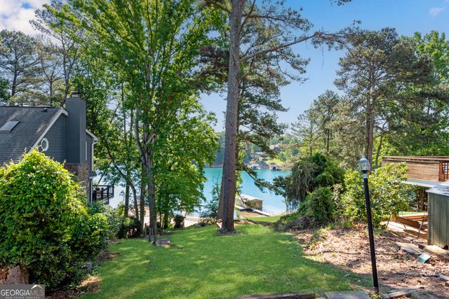 6381 Lakeview Drive, Buford, GA 30518