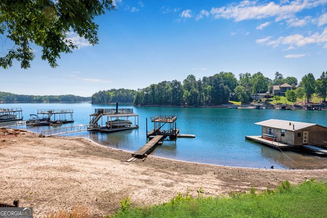 6381 Lakeview Drive, Buford, GA 30518