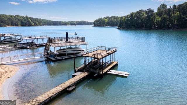 6381 Lakeview Drive, Buford, GA 30518