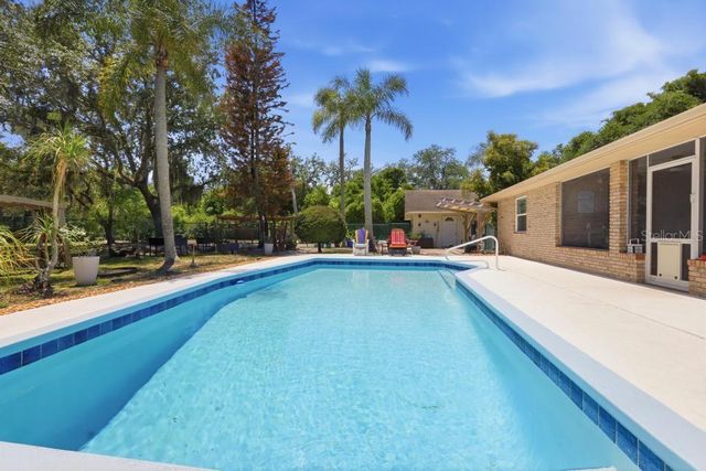 2514 KRINKLEWOOD DRIVE, Deland, FL 32724