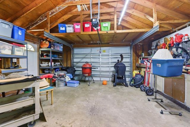 2514 KRINKLEWOOD DRIVE, Deland, FL 32724
