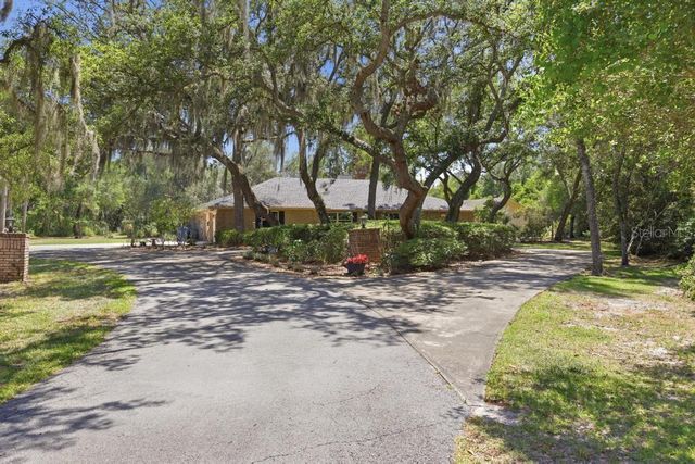 2514 KRINKLEWOOD DRIVE, Deland, FL 32724