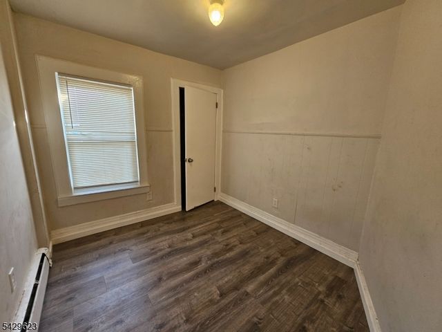 420 John St, Plainfield City, NJ 07060