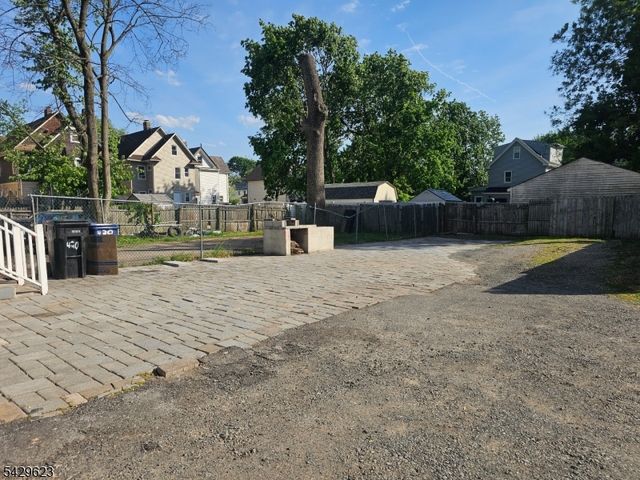 420 John St, Plainfield City, NJ 07060