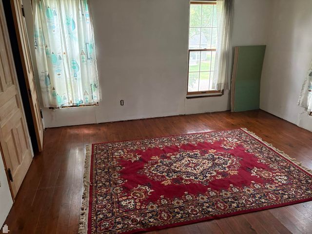 144 N Washington, Lake Orion, MI 48362