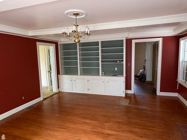 144 N Washington, Lake Orion, MI 48362