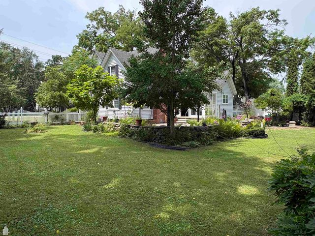 144 N Washington, Lake Orion, MI 48362