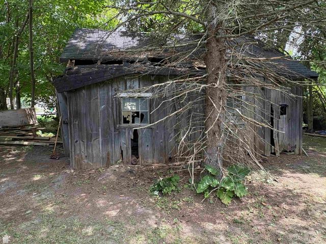 144 N Washington, Lake Orion, MI 48362