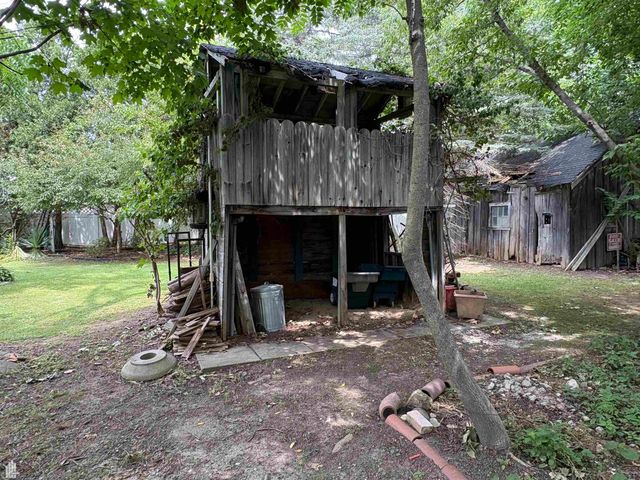 144 N Washington, Lake Orion, MI 48362