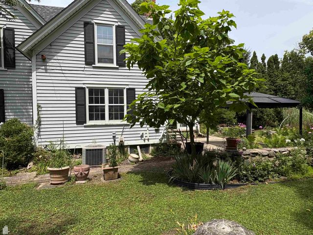 144 N Washington, Lake Orion, MI 48362