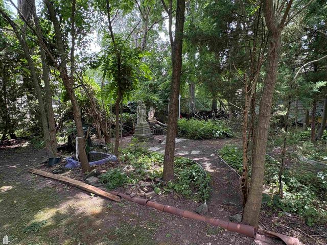 144 N Washington, Lake Orion, MI 48362