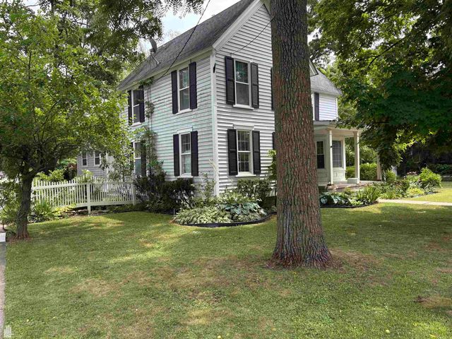 144 N Washington, Lake Orion, MI 48362