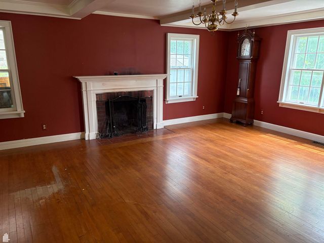 144 N Washington, Lake Orion, MI 48362