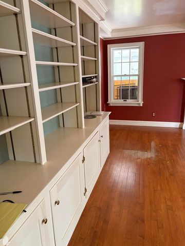 144 N Washington, Lake Orion, MI 48362
