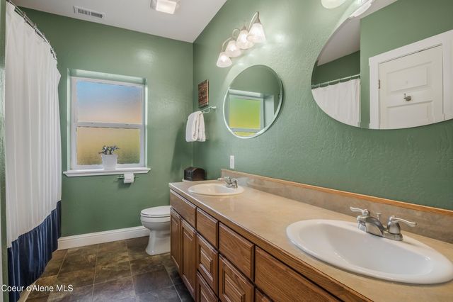 833 Drummond Peak Road, Kingston, ID 83839