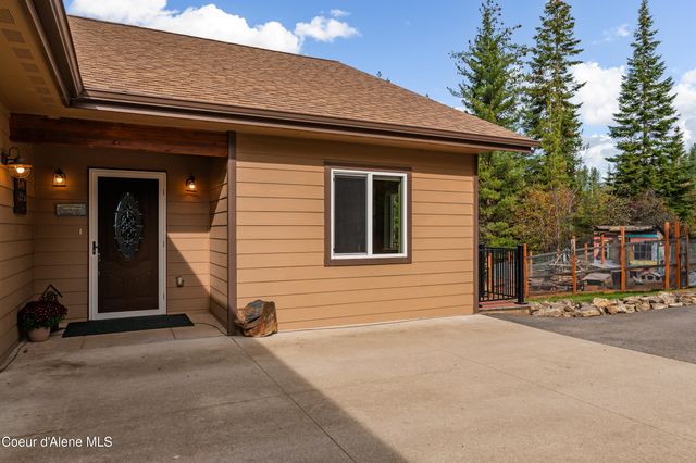 833 Drummond Peak Road, Kingston, ID 83839
