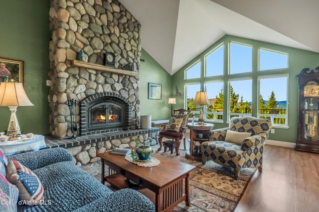 833 Drummond Peak Road, Kingston, ID 83839