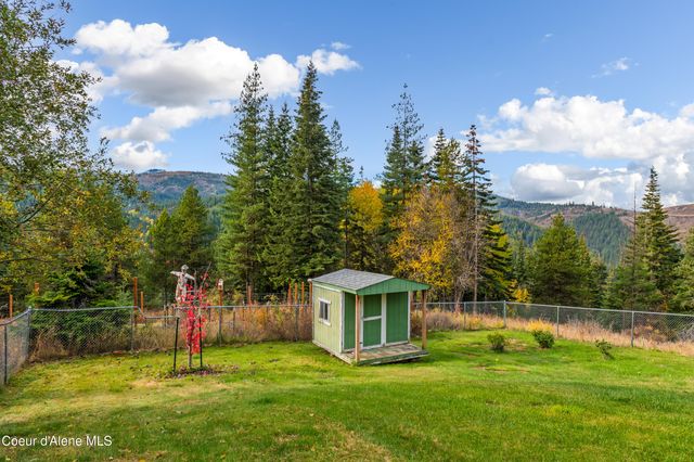 833 Drummond Peak Road, Kingston, ID 83839