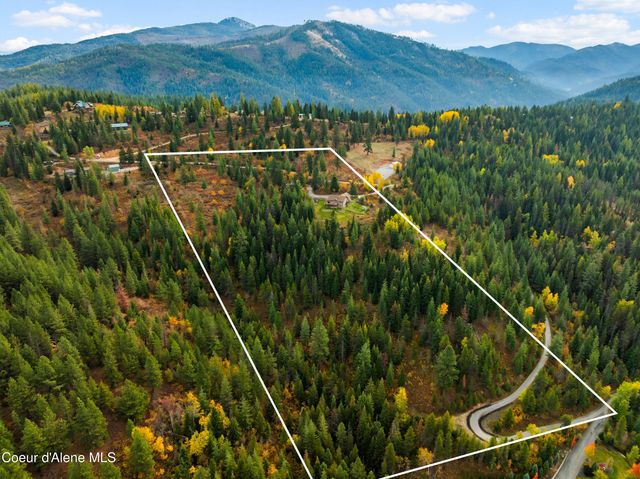 833 Drummond Peak Road, Kingston, ID 83839