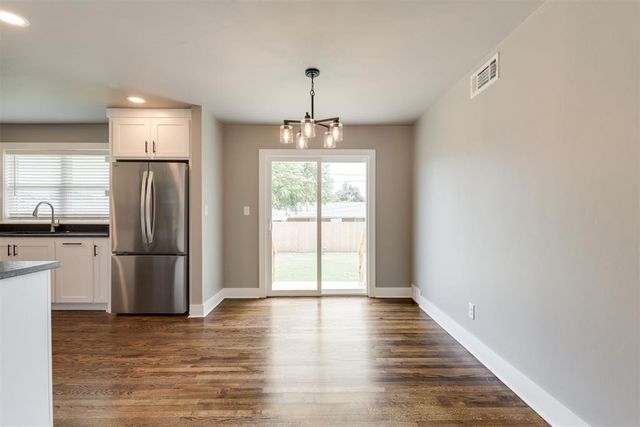 2316 Ashley Drive, Oklahoma City, OK 73120
