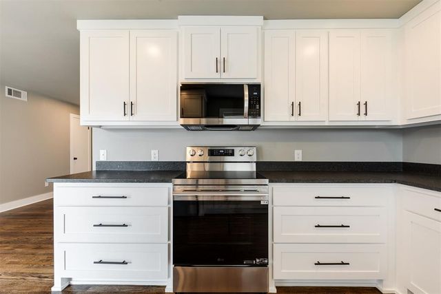 2316 Ashley Drive, Oklahoma City, OK 73120